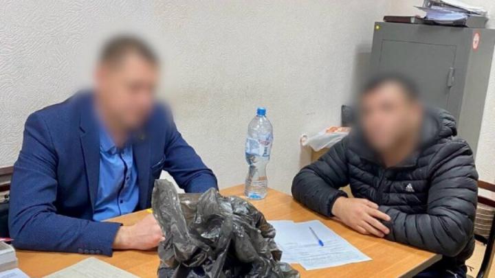Житель Балакова пытался убить подростка