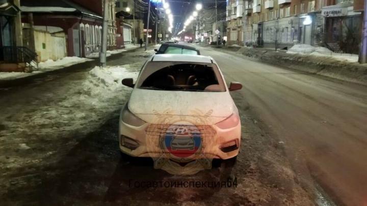 На Вавилова в Саратове иномарка сбила женщину