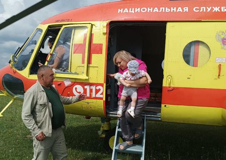 Санавиация доставила годовалую девочку с пороком сердца из Саратовской области в Пензу